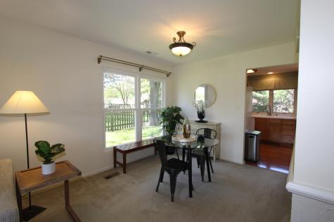 206 East Cunningham Drive Palatine IL 60067