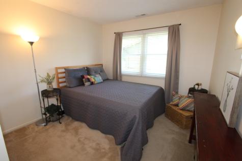 206 East Cunningham Drive Palatine IL 60067
