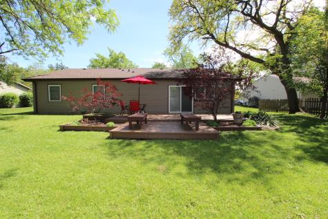 206 East Cunningham Drive Palatine IL 60067