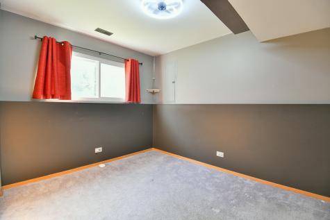 735 Creek Bend Lane Antioch IL 60002