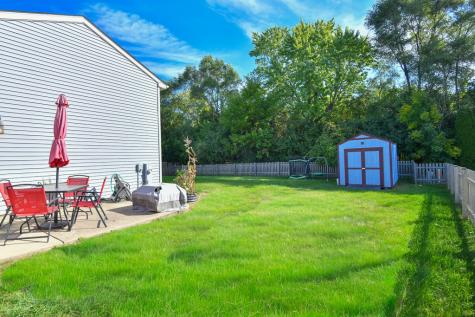 735 Creek Bend Lane Antioch IL 60002