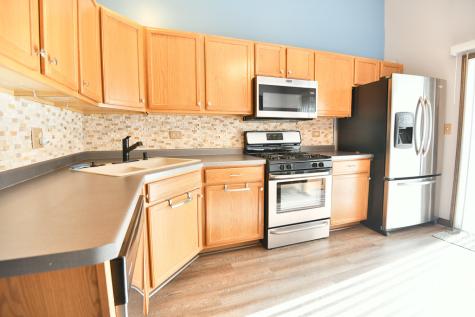 735 Creek Bend Lane Antioch IL 60002