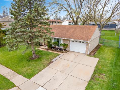 316 South Park Boulevard Streamwood IL 60107