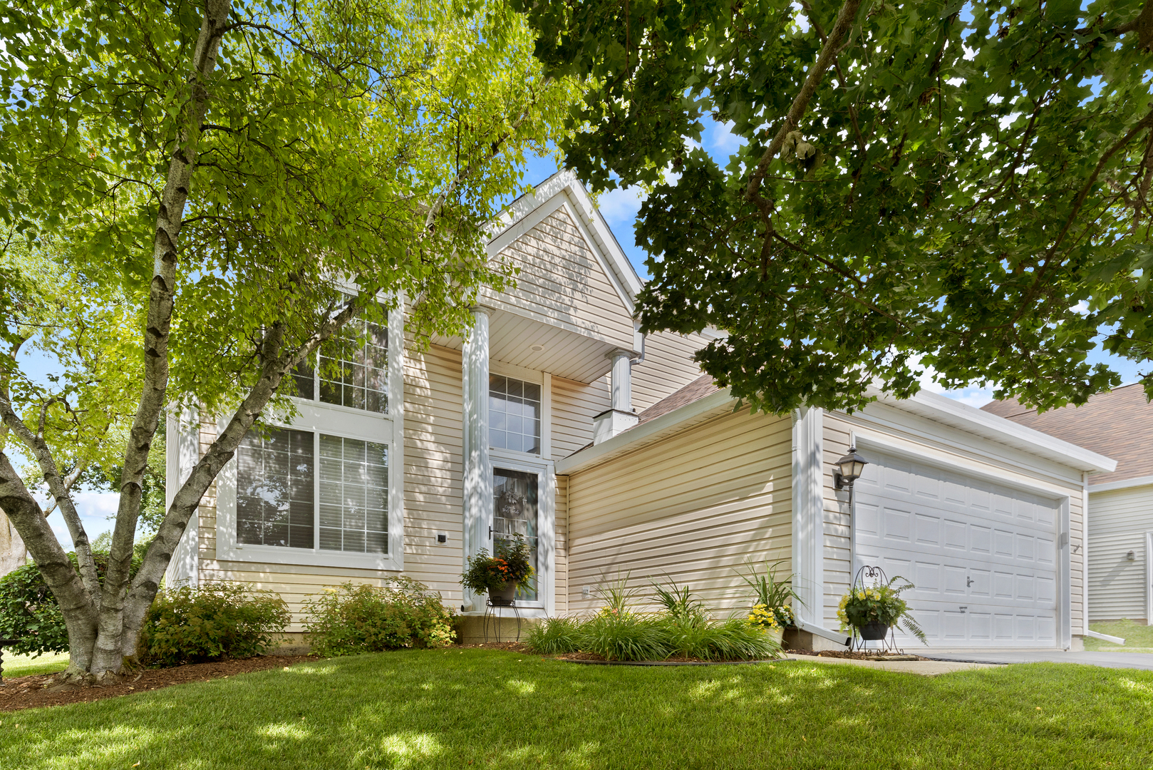 410 Briarwood Lane Algonquin IL 60102