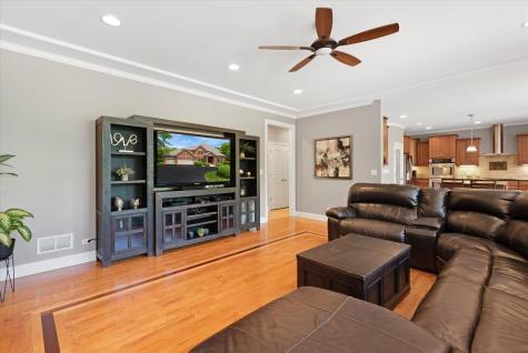 28616 West Park Drive Barrington IL 60010
