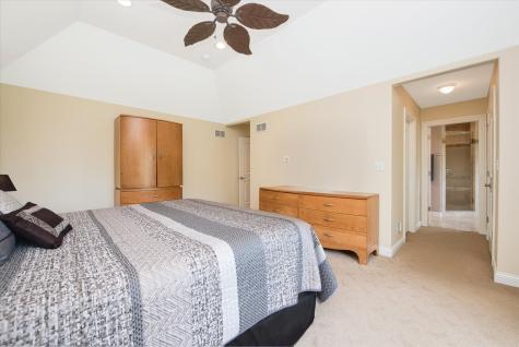 28616 West Park Drive Barrington IL 60010