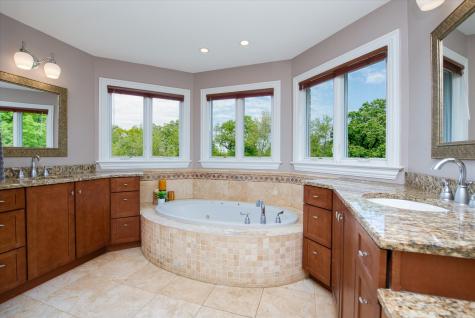 28616 West Park Drive Barrington IL 60010