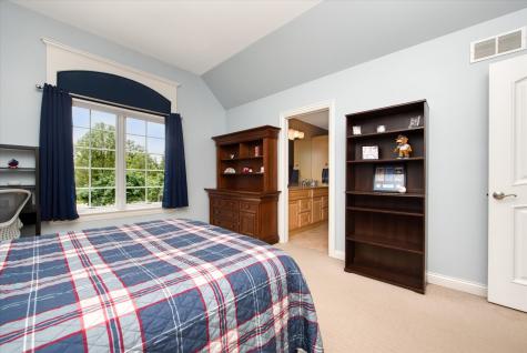 28616 West Park Drive Barrington IL 60010