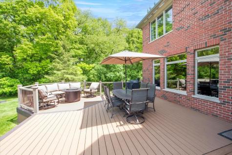 28616 West Park Drive Barrington IL 60010
