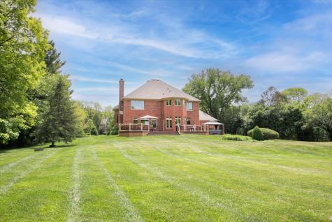 28616 West Park Drive Barrington IL 60010