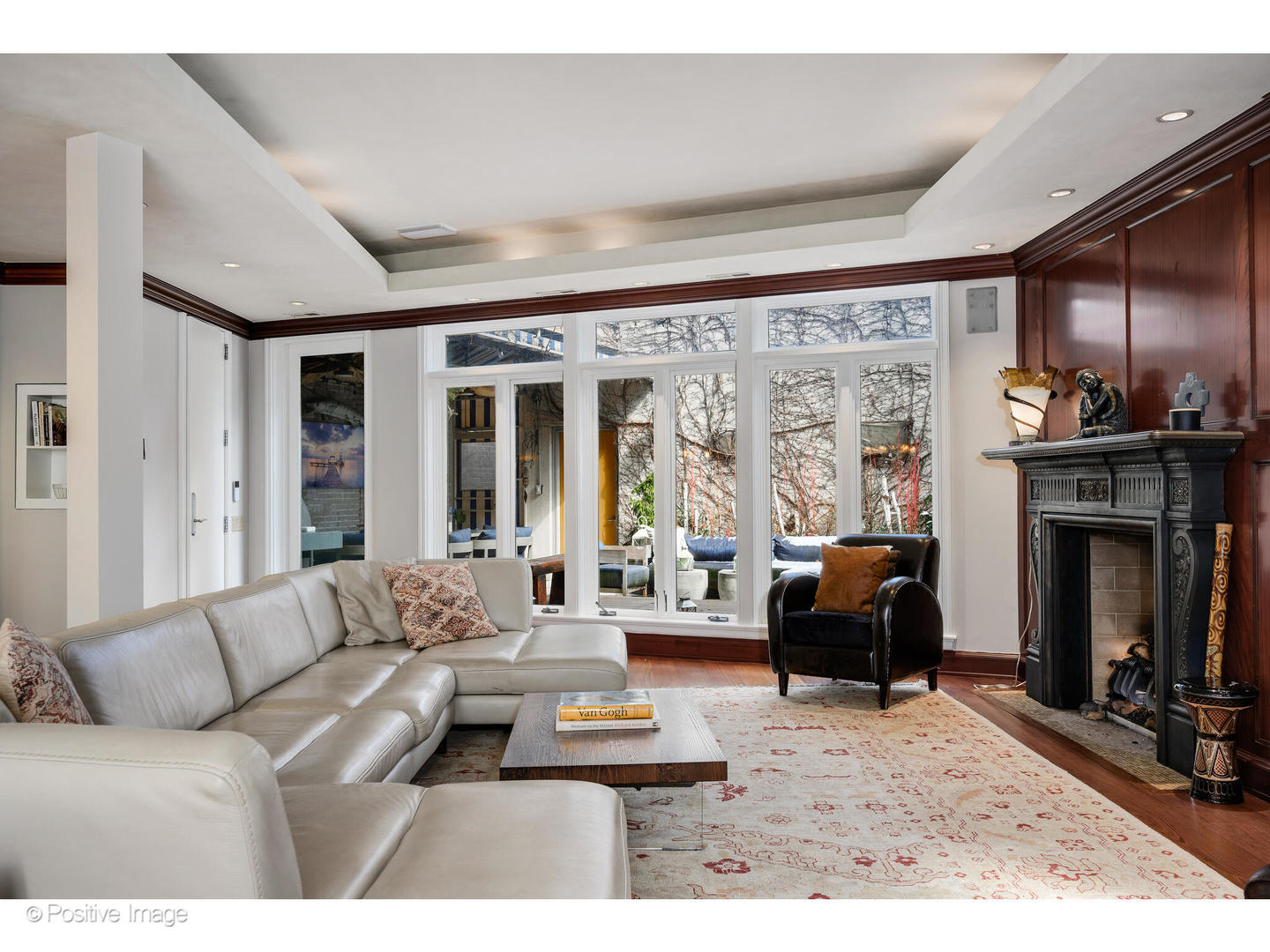 1811 North Howe Street Chicago IL 60614