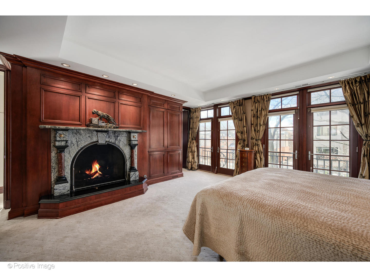 1811 North Howe Street Chicago IL 60614