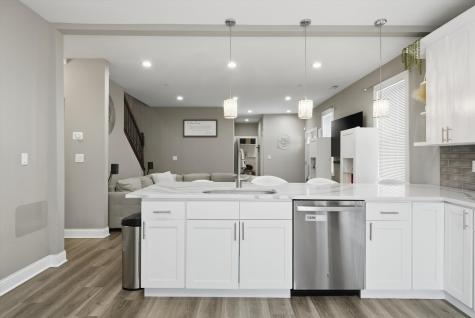 8646 Covington Drive Justice IL 60458