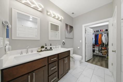 8646 Covington Drive Justice IL 60458