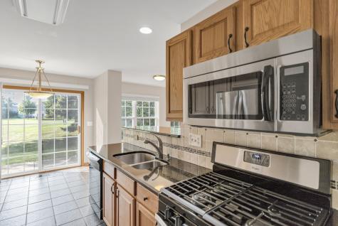 10549 Wakefield Lane Huntley IL 60142