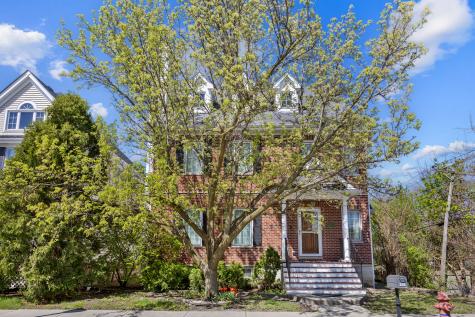 335 West Carriage Lane Bensenville IL 60106