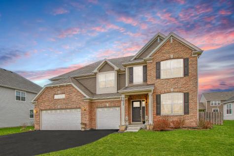 3617 Emerald Road Elgin IL 60124