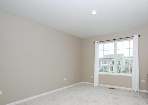 3617 Emerald Road Elgin IL 60124