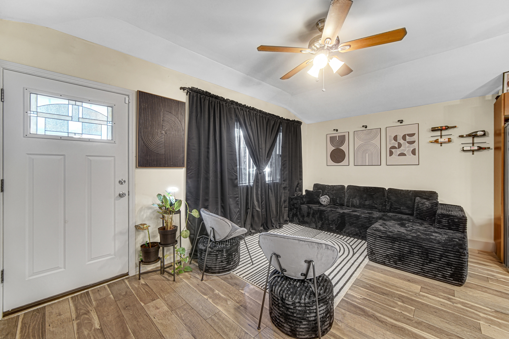 10339 South Calumet Avenue Chicago IL 60628