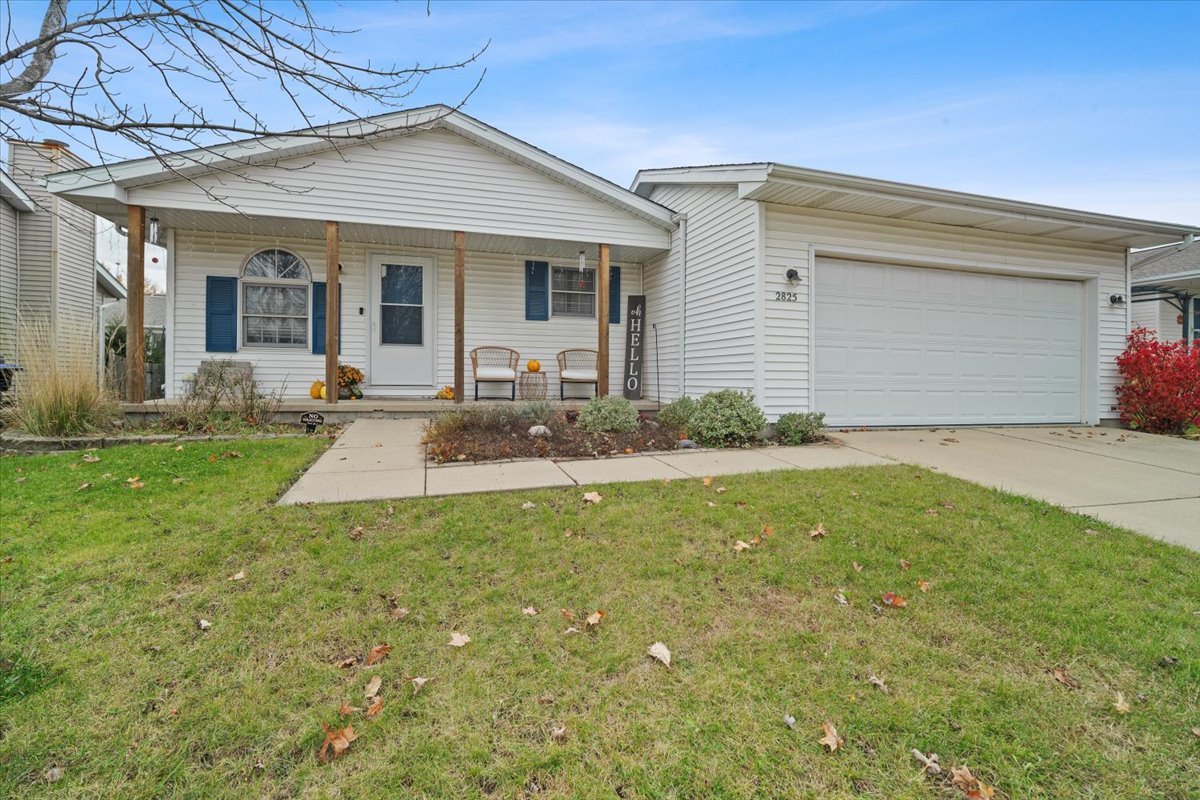 2825 Rocksbury Drive Bloomington IL 61705