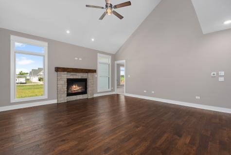 777 Dartmouth Lane Oswego IL 60543