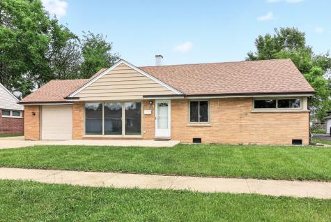 1125 Suffolk Avenue Westchester IL 60154