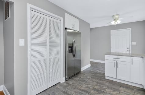 1125 Suffolk Avenue Westchester IL 60154