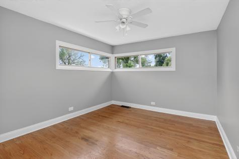 1125 Suffolk Avenue Westchester IL 60154