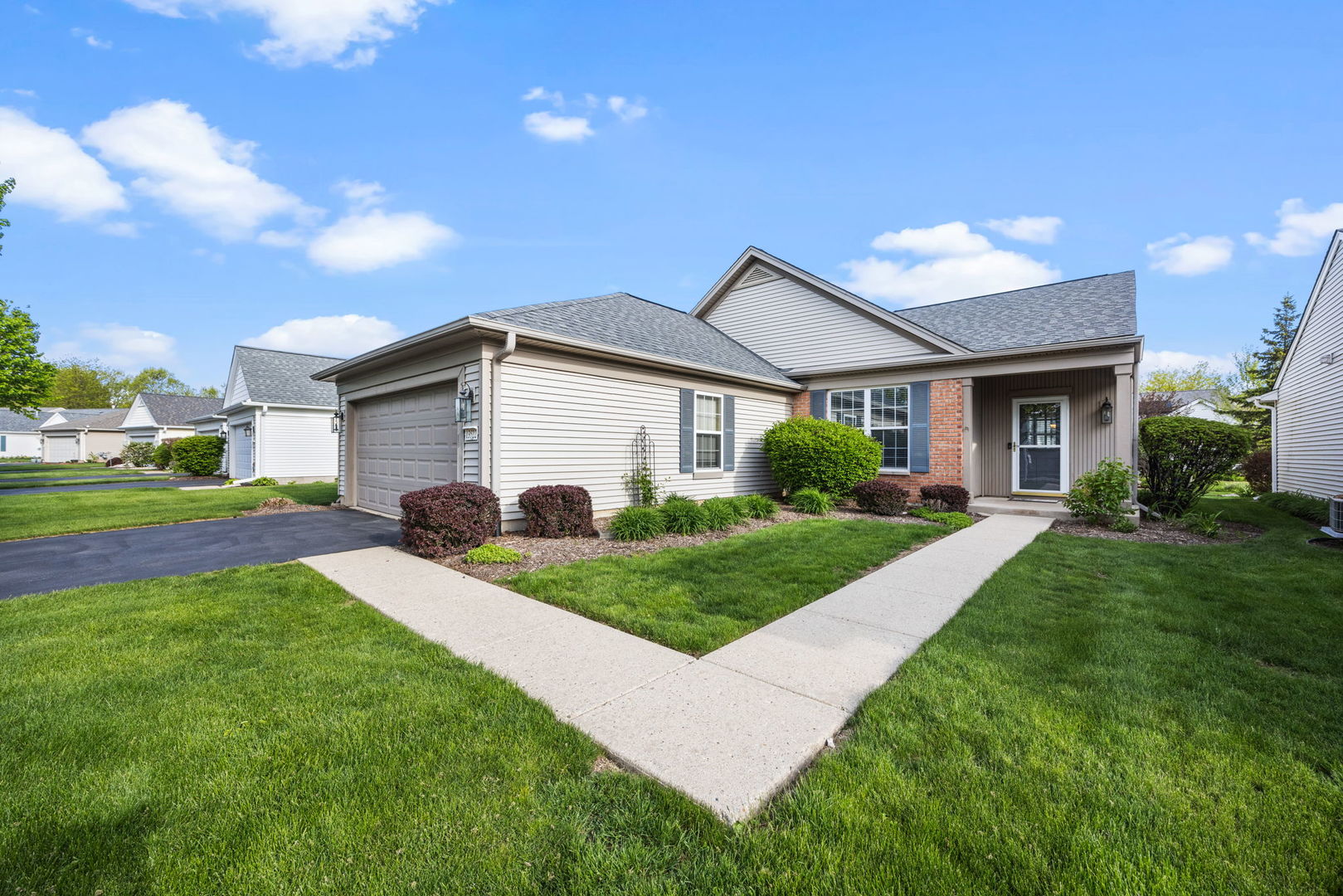13522 Wildwood Lane Huntley IL 60142