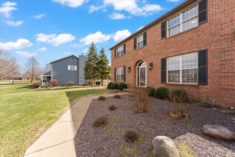 1303 Hickory Tree Court Mahomet IL 61853