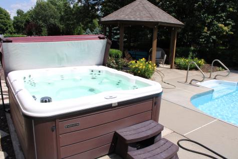 1303 Hickory Tree Court Mahomet IL 61853