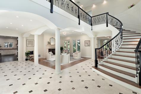 1015 Sheridan Road Winnetka IL 60093