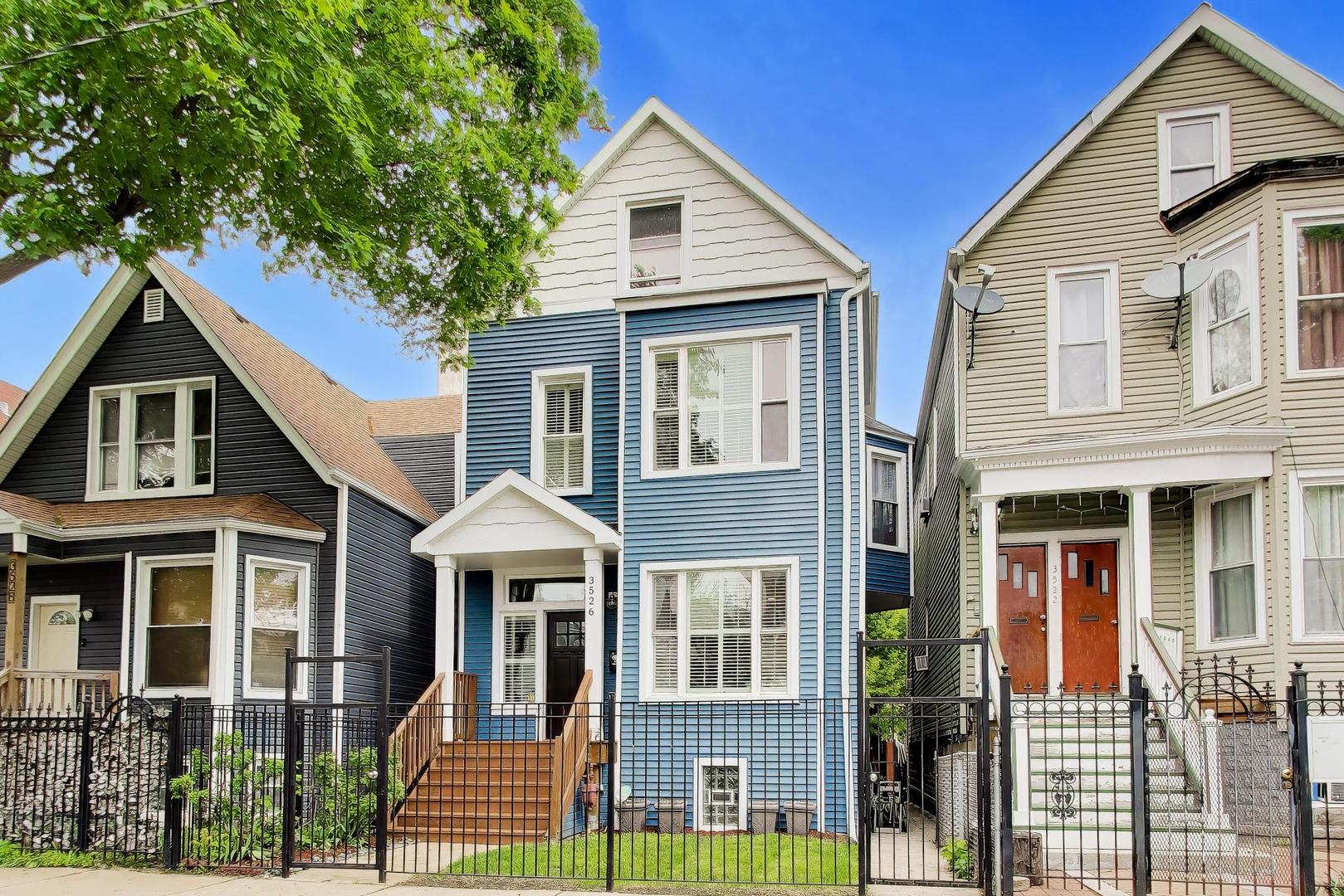 3526 West Mclean Avenue Chicago IL 60647