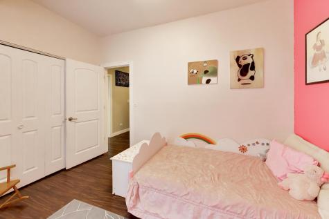 3526 West Mclean Avenue Chicago IL 60647