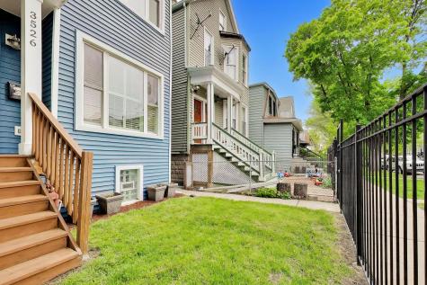 3526 West Mclean Avenue Chicago IL 60647