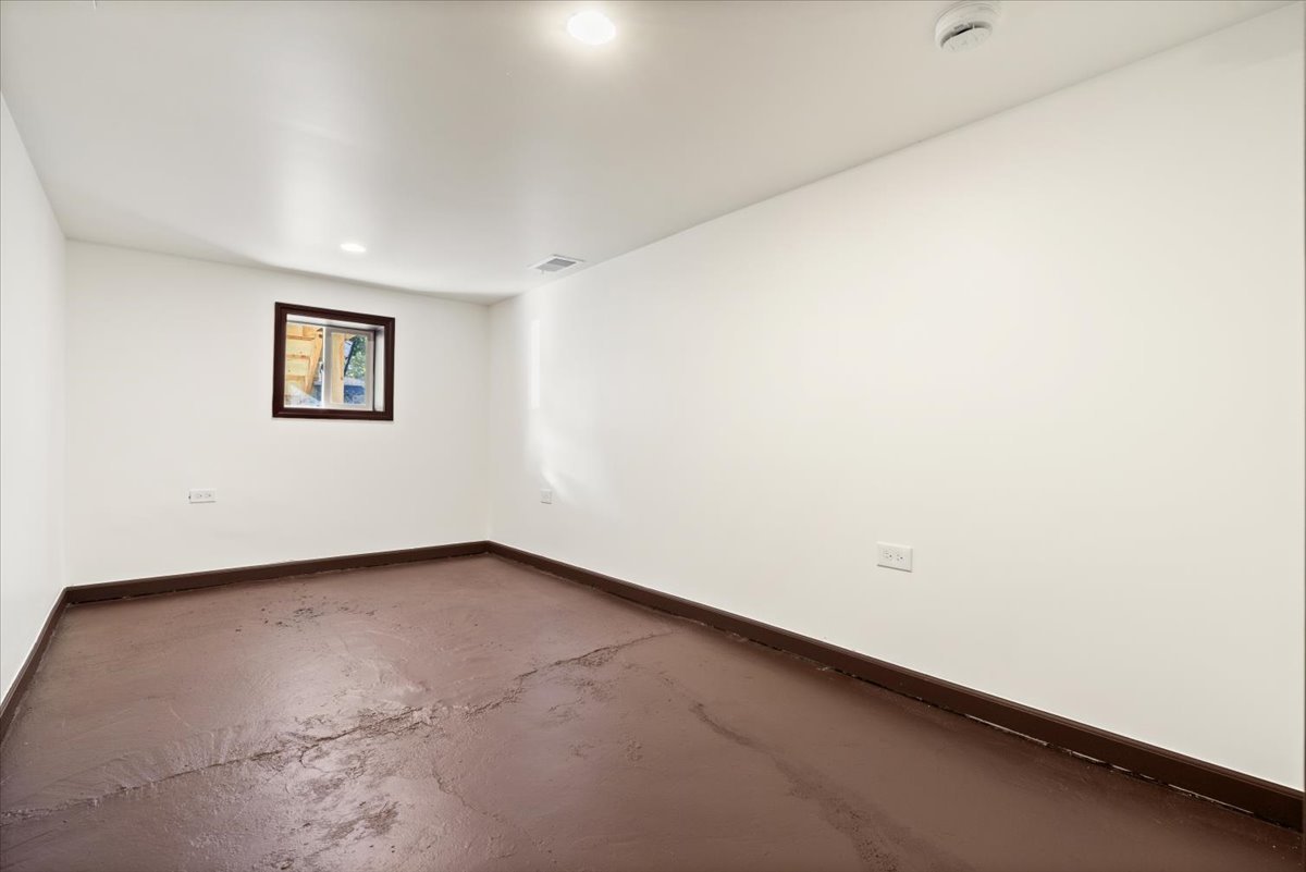 8403 South Sangamon Street Chicago IL 60620