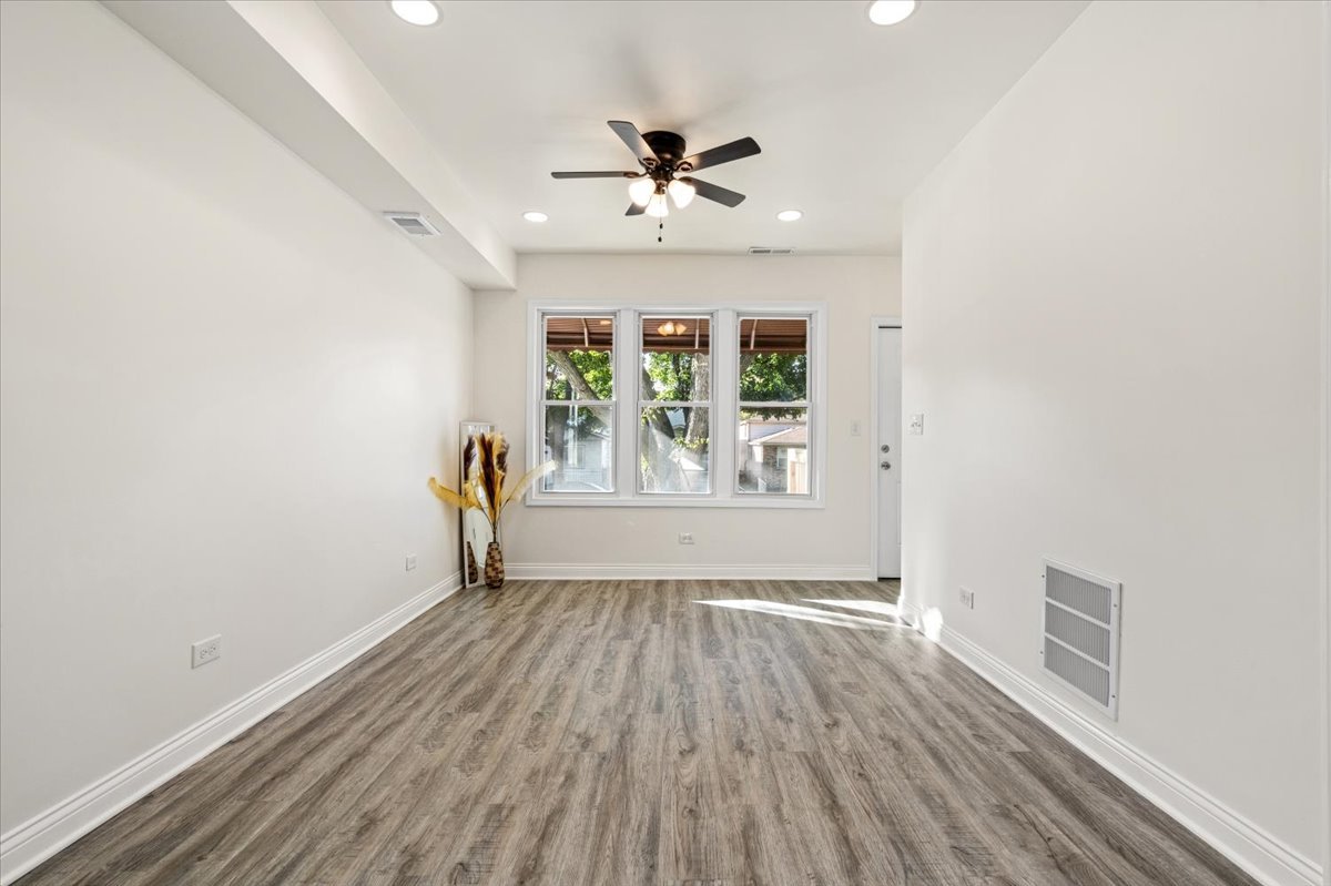 8403 South Sangamon Street Chicago IL 60620