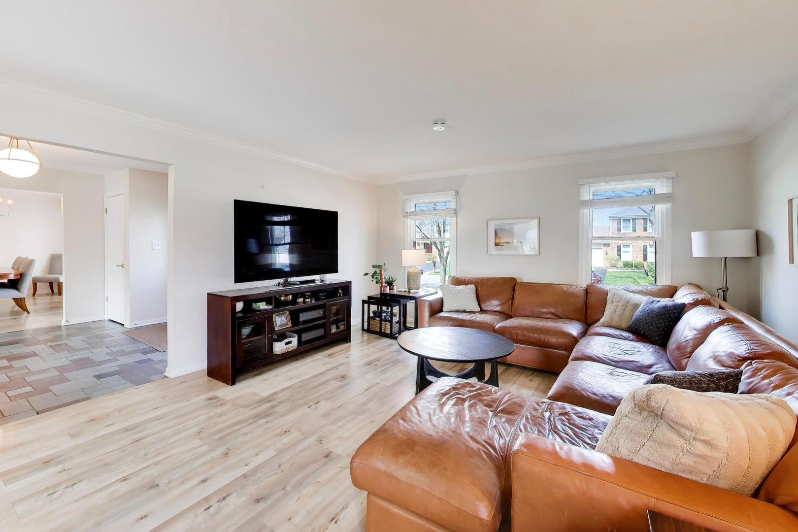 5405 Silentbrook Lane Rolling Meadows IL 60008