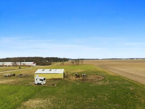 6009 Park Road Clinton IL 61727