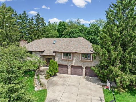 32675 North Forest Drive Grayslake IL 60030