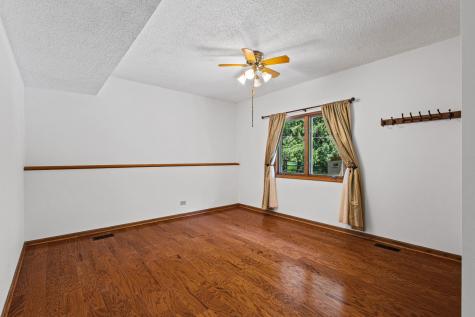 32675 North Forest Drive Grayslake IL 60030