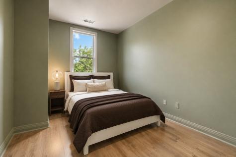 2631 North Hartland Court Chicago IL 60614