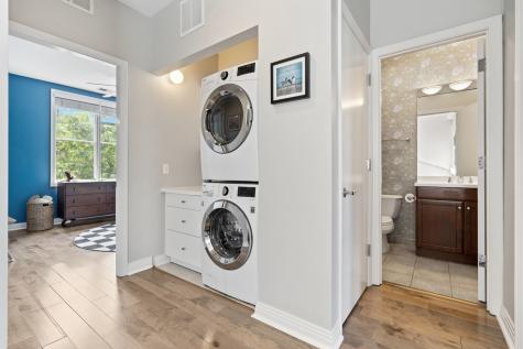2631 North Hartland Court Chicago IL 60614