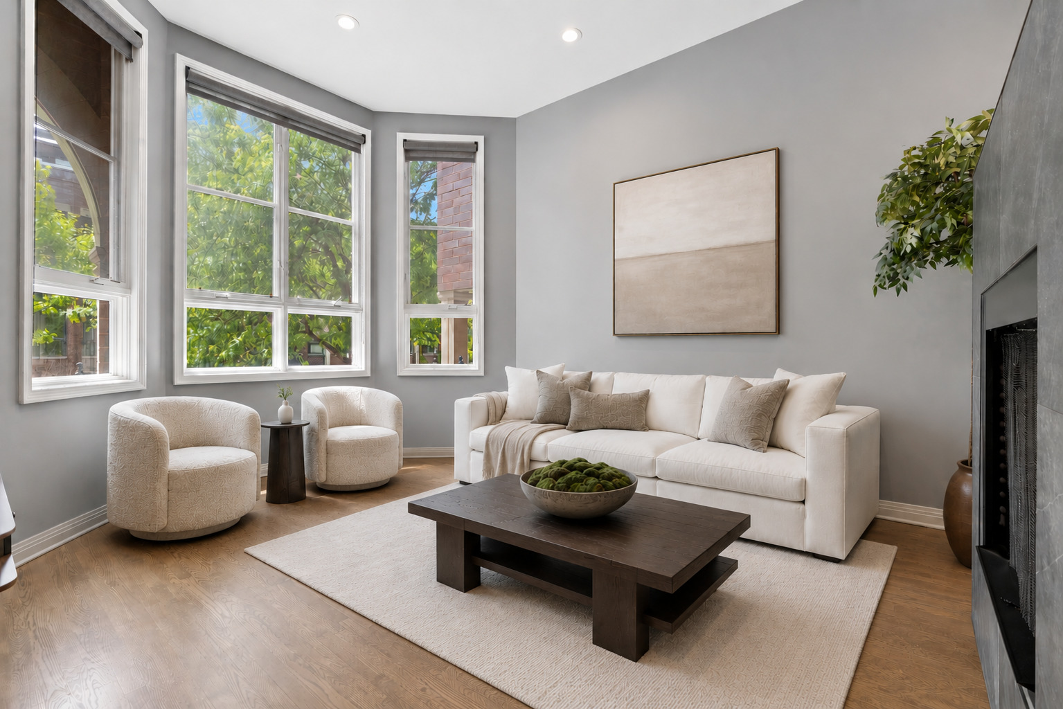 2631 North Hartland Court Chicago IL 60614