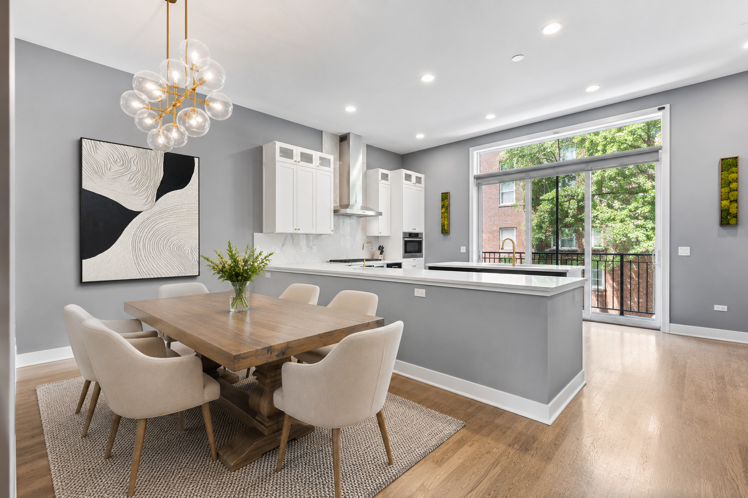 2631 North Hartland Court Chicago IL 60614