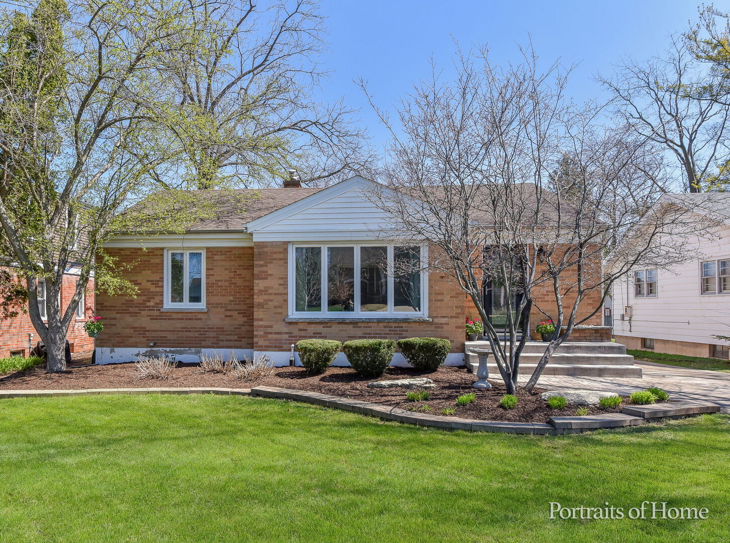 856 North Webster Street Naperville IL 60563