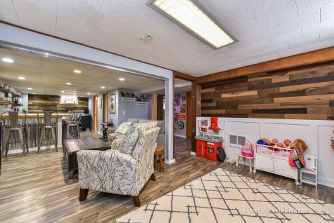 856 North Webster Street Naperville IL 60563