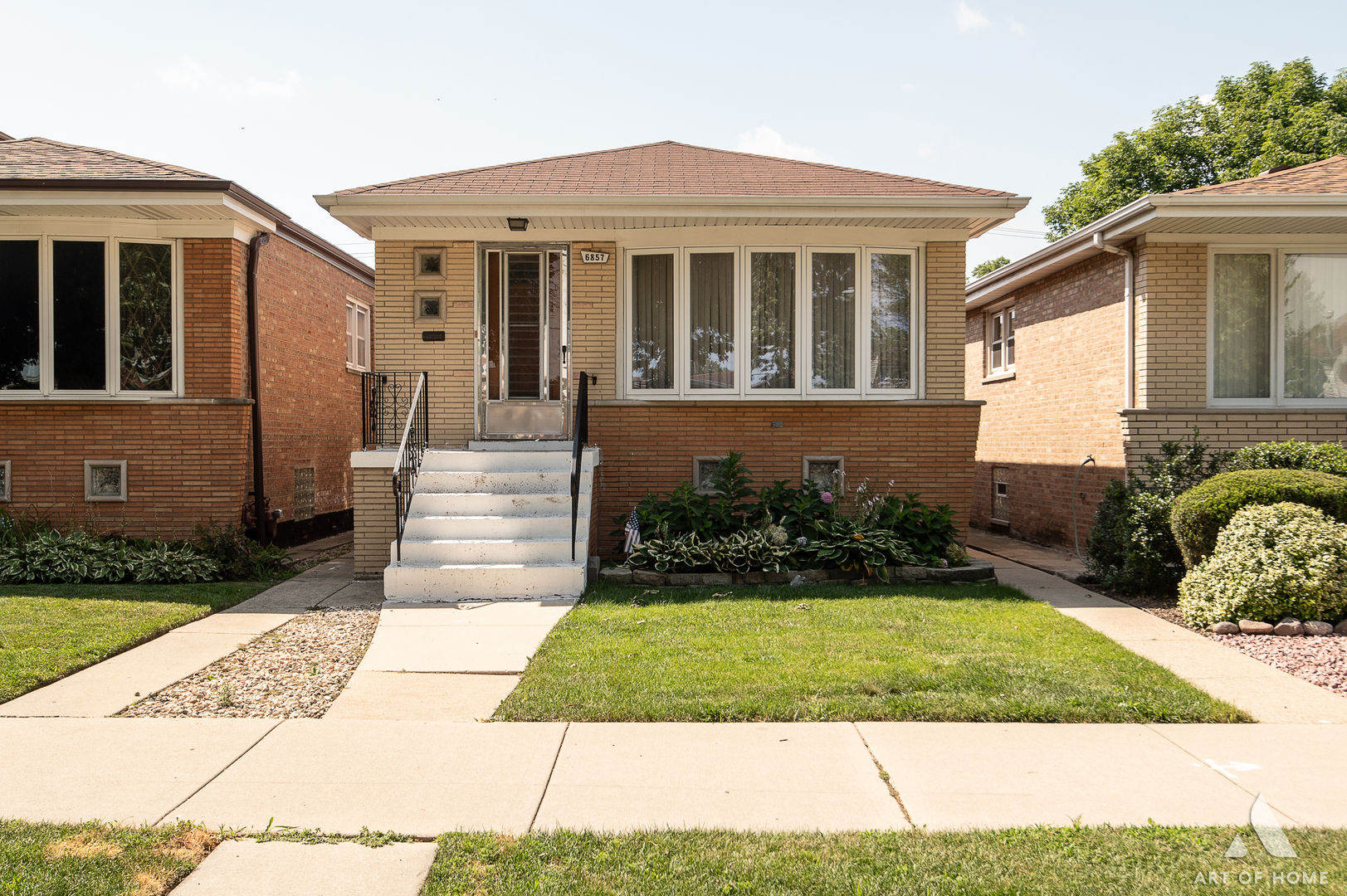 6857 West 63rd Place Chicago IL 60638