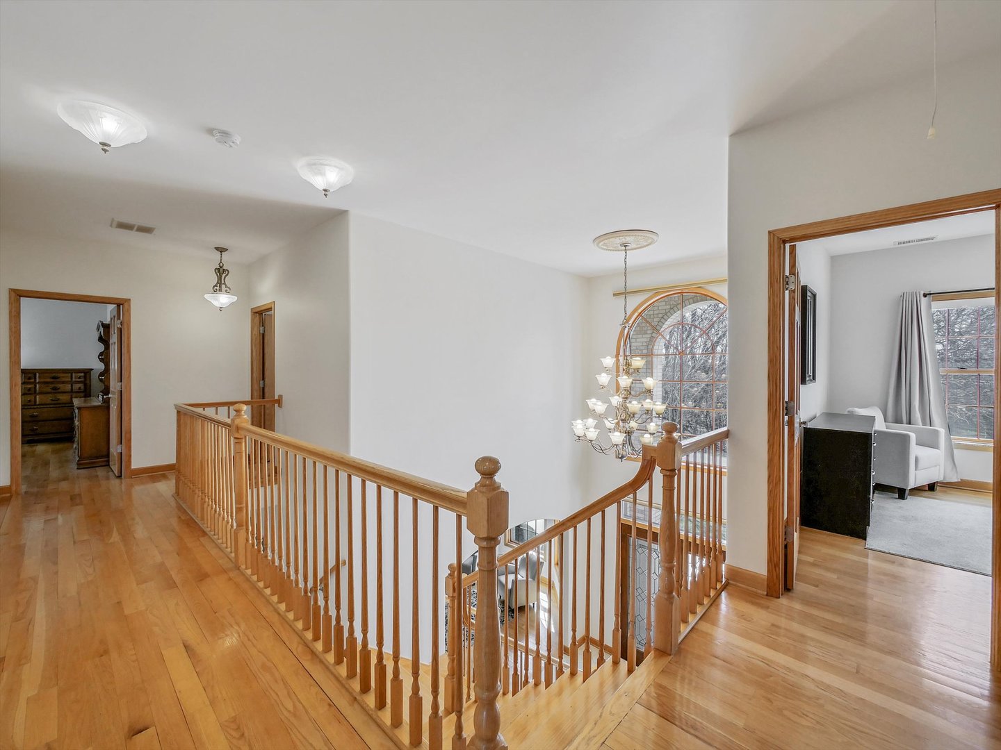 500 East Sherwood Drive Addison IL 60101