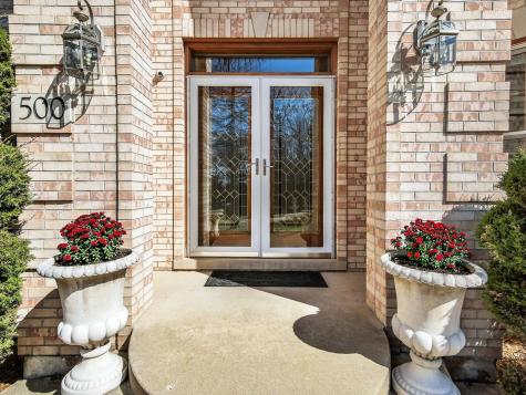 500 East Sherwood Drive Addison IL 60101